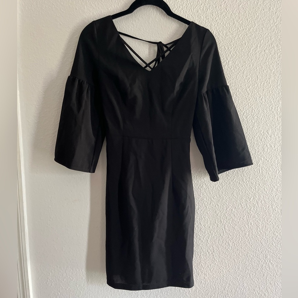 Black Sheath Dress with Bell Sleeves and V-Neck